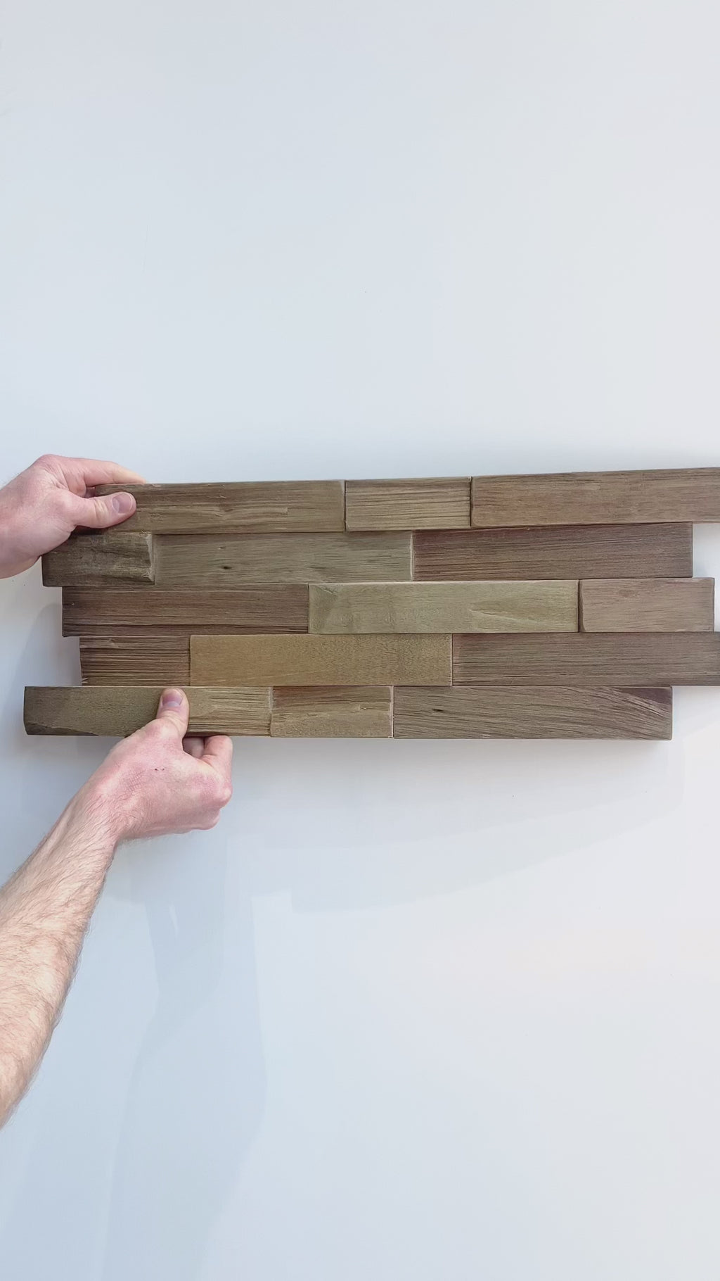 Java Fumed Coffee 3D Holz Wandpaneele – FSC® Meranti Ziegelmuster Wandverkleidung – Naturholz Wanddekoration – 10 Paneele (1 m²) – 200 × 500 mm